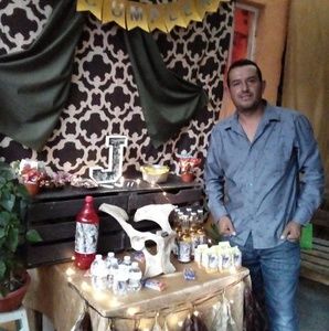 Meet your Posher, Jairo